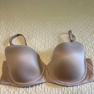 Victoria’s Secret Nude Bra 38DDD